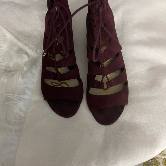 Well loved for Sam Edelman tiny wedge sandal - Picture 5 of 7